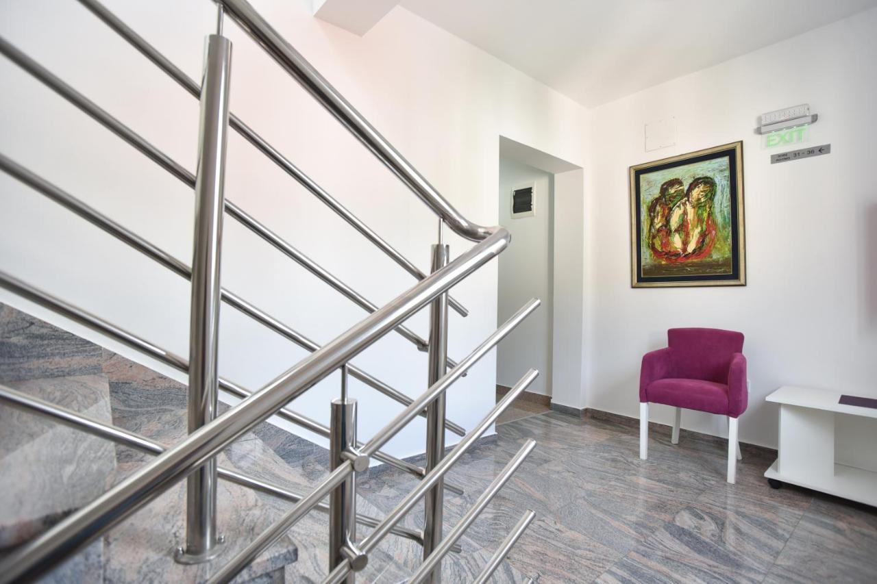 Hotel Suzana Budva Eksteriør billede