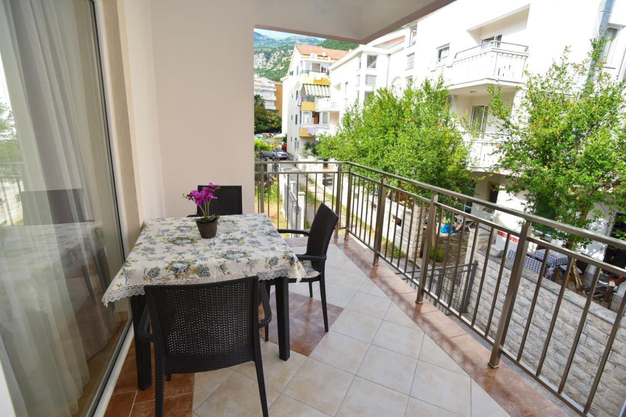Hotel Suzana Budva Eksteriør billede