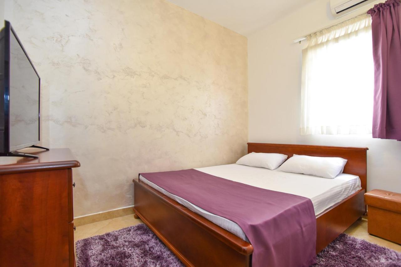 Hotel Suzana Budva Eksteriør billede