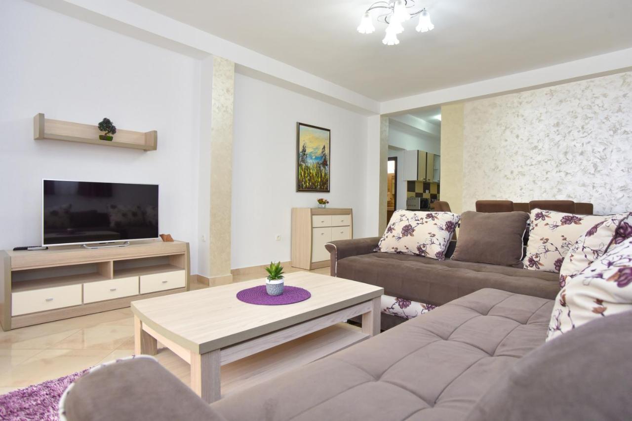 Hotel Suzana Budva Eksteriør billede