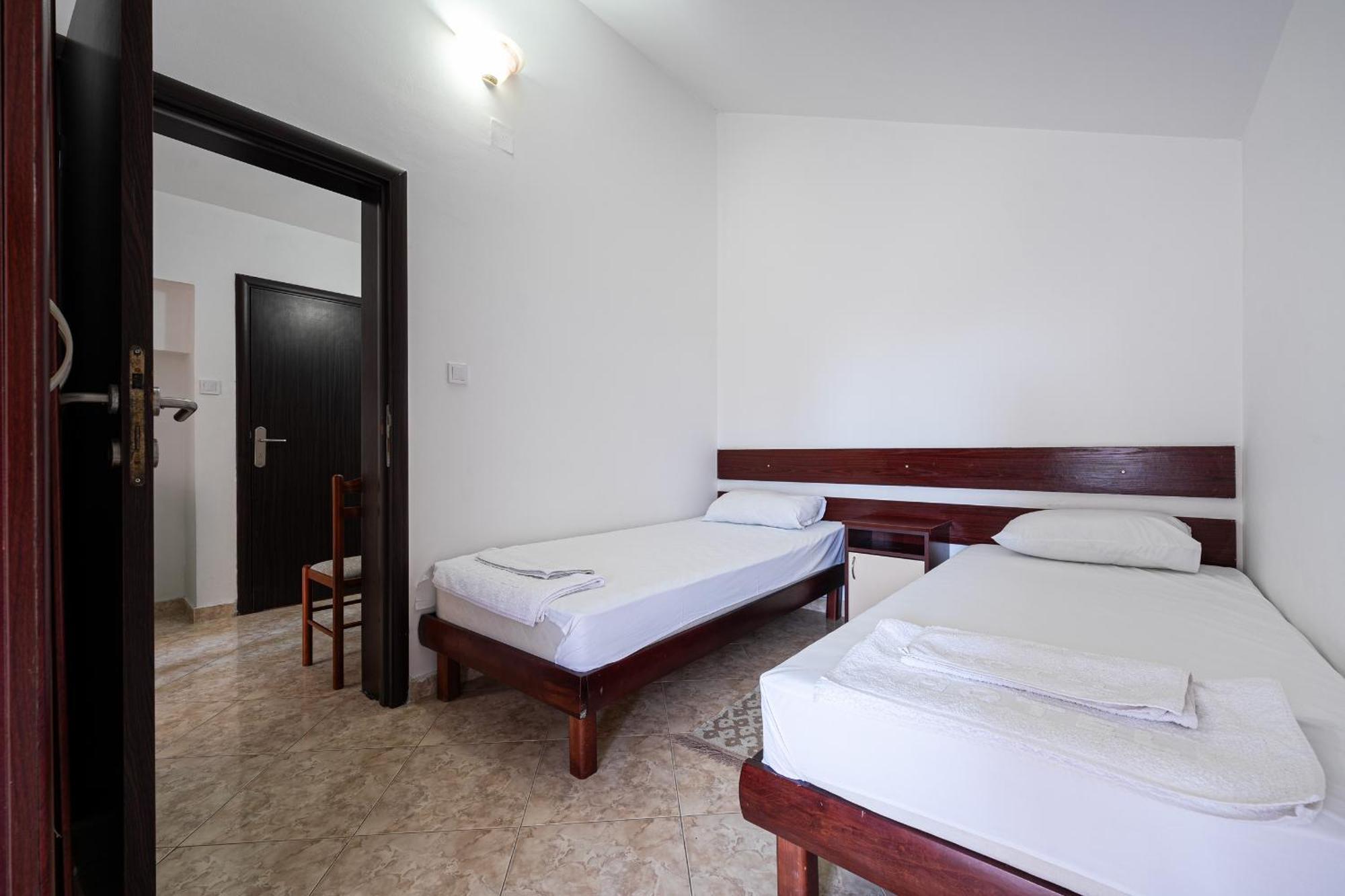 Hotel Suzana Budva Eksteriør billede