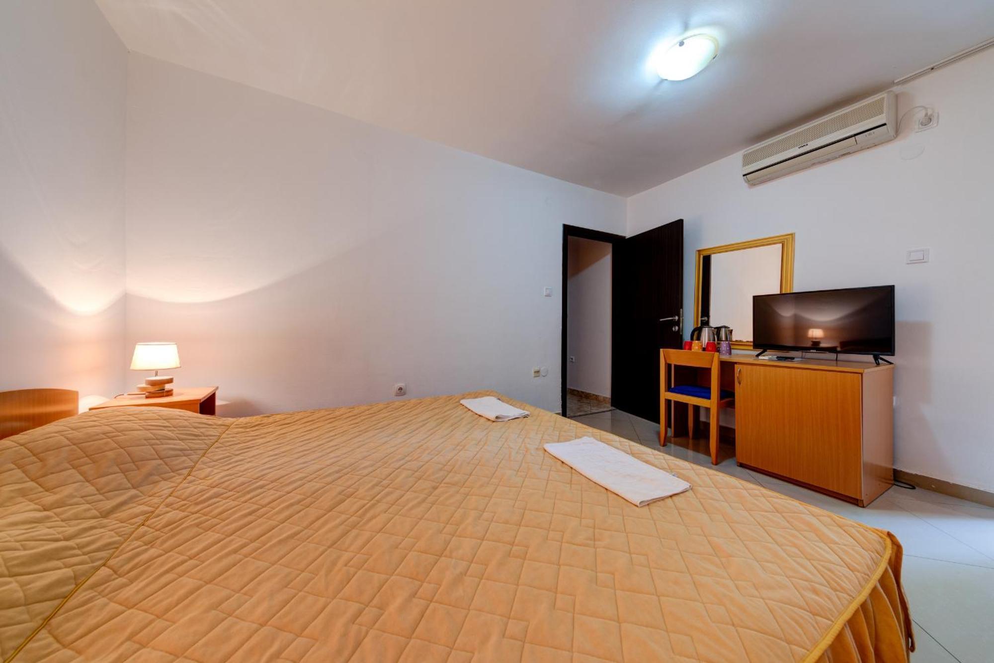 Hotel Suzana Budva Værelse billede